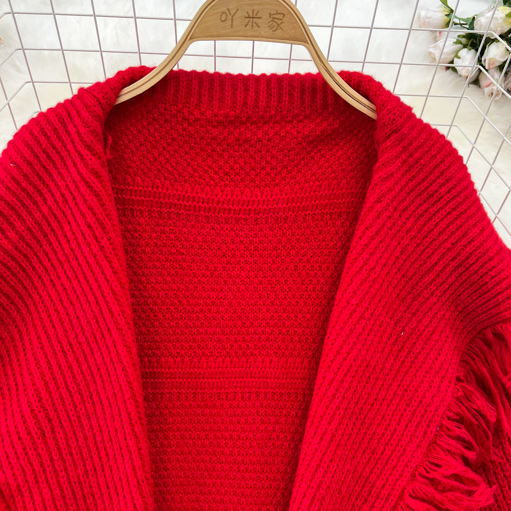 Thermal Loose-fit Fringed Cape Shawl - Image 6